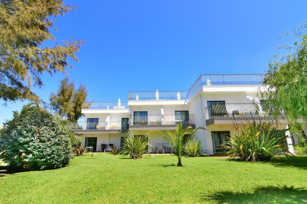 Bayside Salgados Apart-hotel